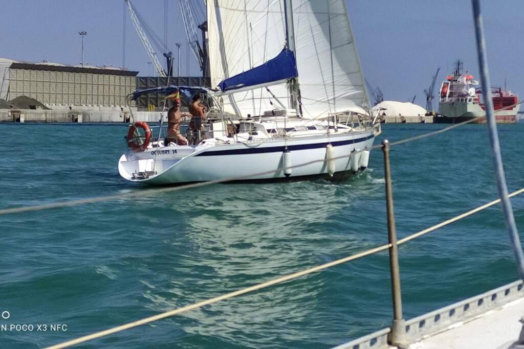 Boat-Apartamento Flotante Cadiz.. La Juanita Arroyo エクステリア 写真